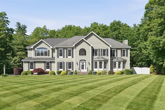 7 Ballard Rd
