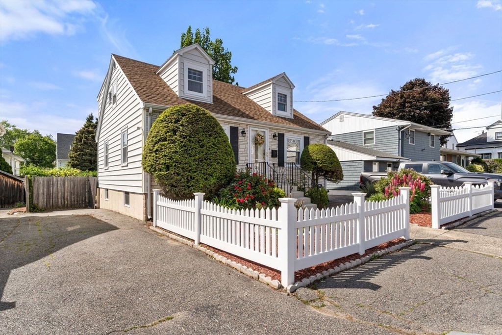 34 Graves Road