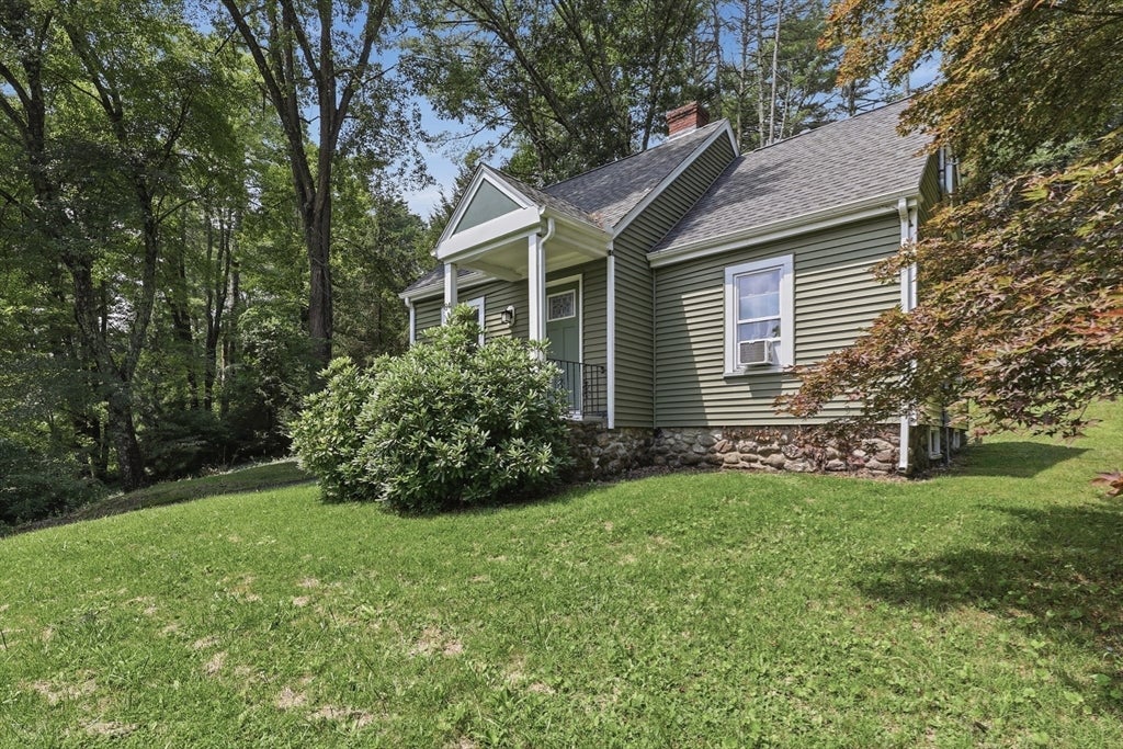 84 Southbridge Rd