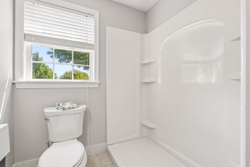 71 Hillcrest Road, Marlborough, MA Photo #29