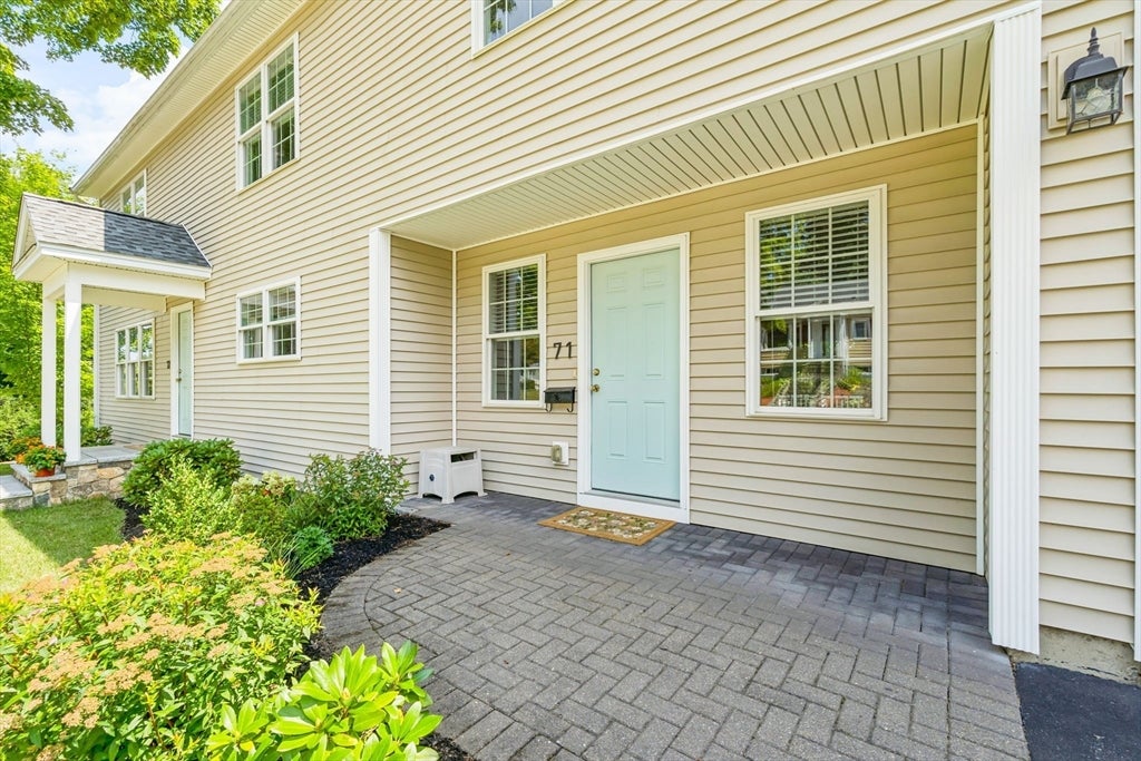 71 Hillcrest Road
