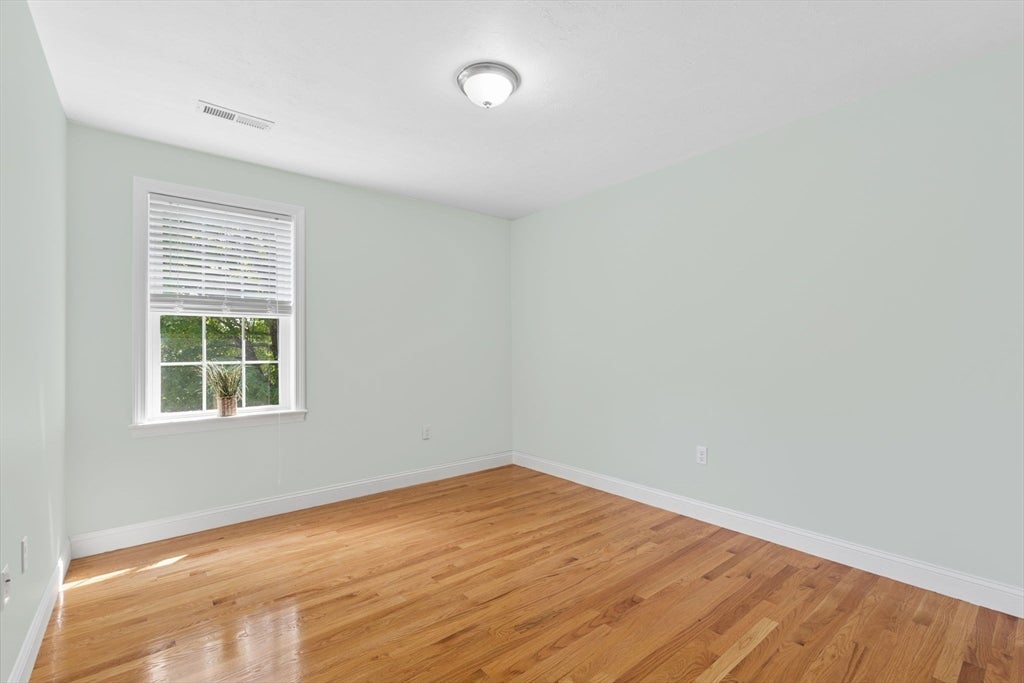 71 Hillcrest Road, Marlborough, MA Photo #20