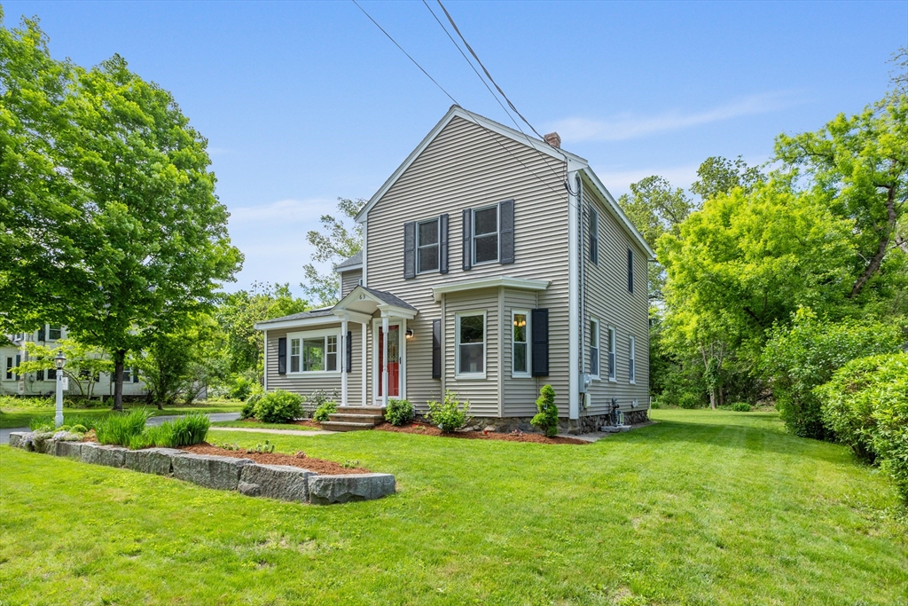 63 Harwood Ave