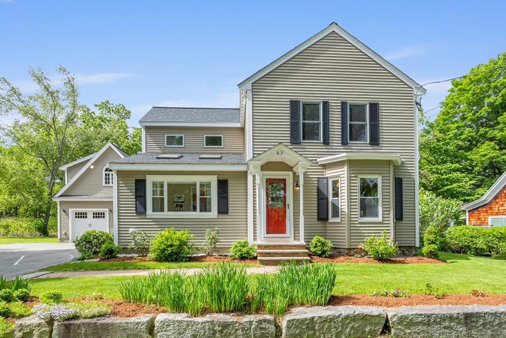63 Harwood Ave