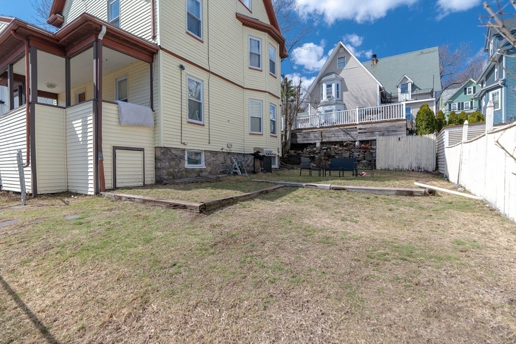 16 Fairview