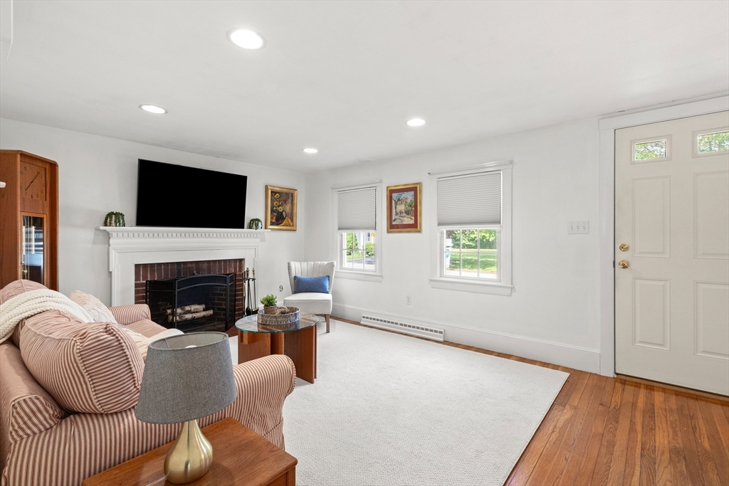 18 Knowlton Street