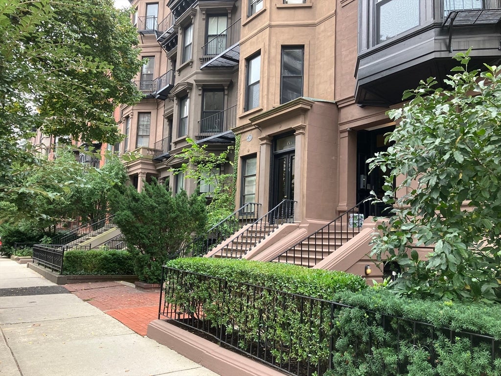 189 Beacon St #2, Boston, MA, 189 Beacon St #2, Boston, MA Photo #1