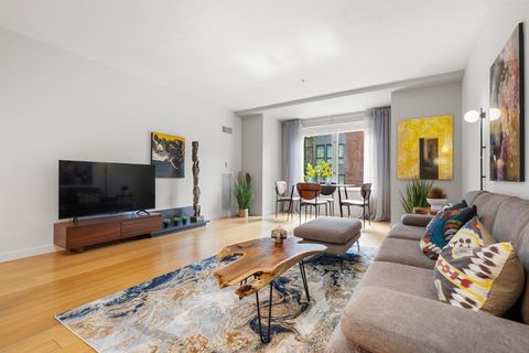 16 Miner St 206 Boston MA 02215