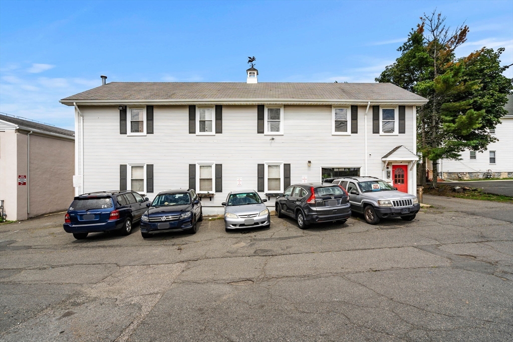2 Tulip St