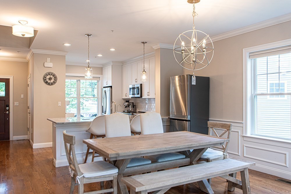 64 Evergreen Avenue 8
