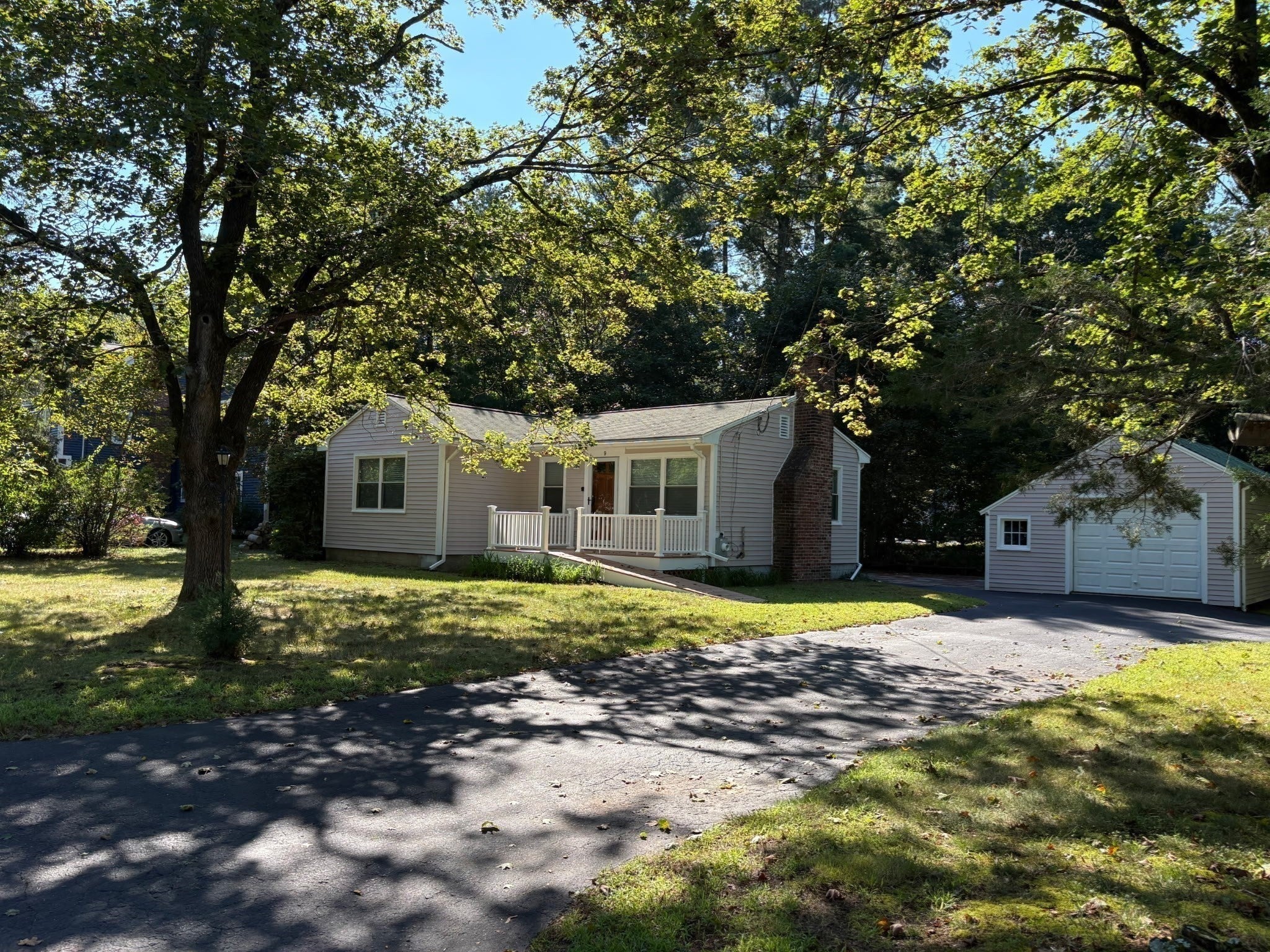 9 Howell RD, Sudbury MA 01776