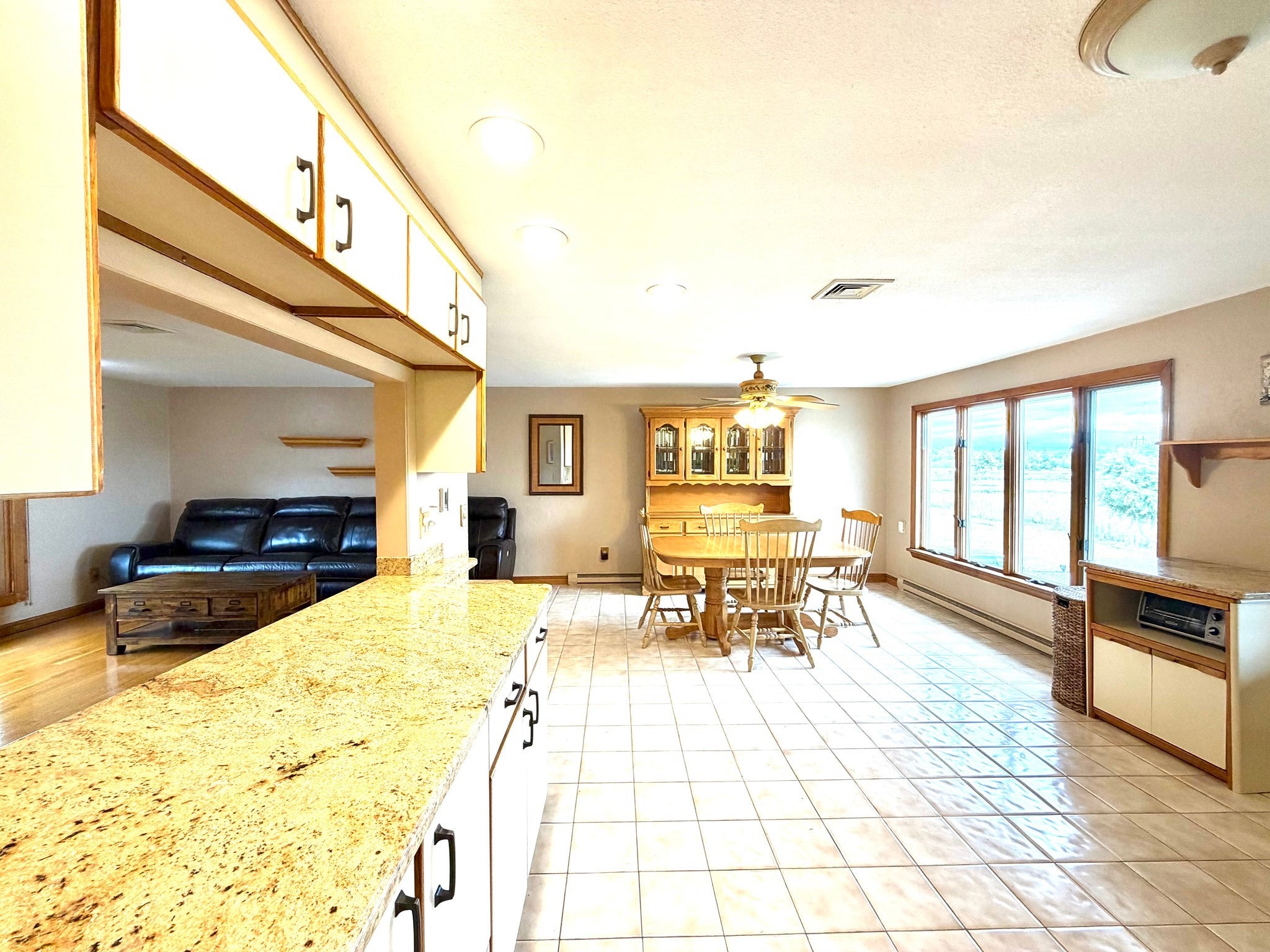 21 Venice AVE, Saugus, MA, 21 Venice AVE, Saugus, MA Photo #8