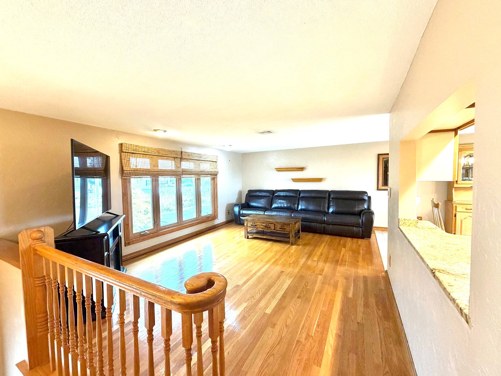 21 Venice AVE, Saugus, MA, 21 Venice AVE, Saugus, MA Photo #6