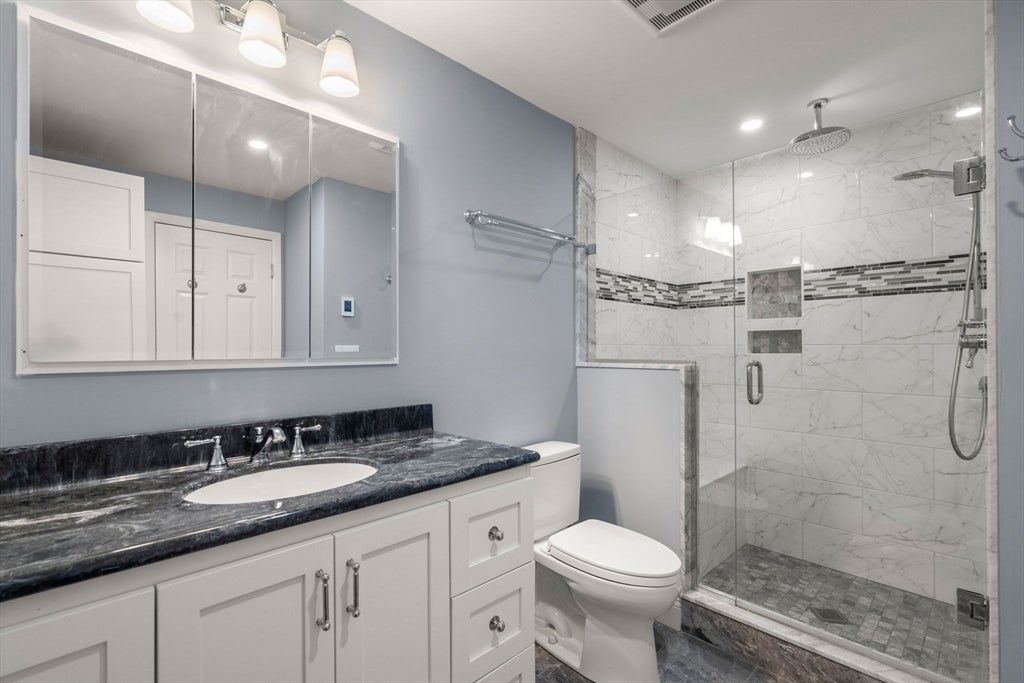 1210 Greendale Ave #311, Needham, MA Photo #11