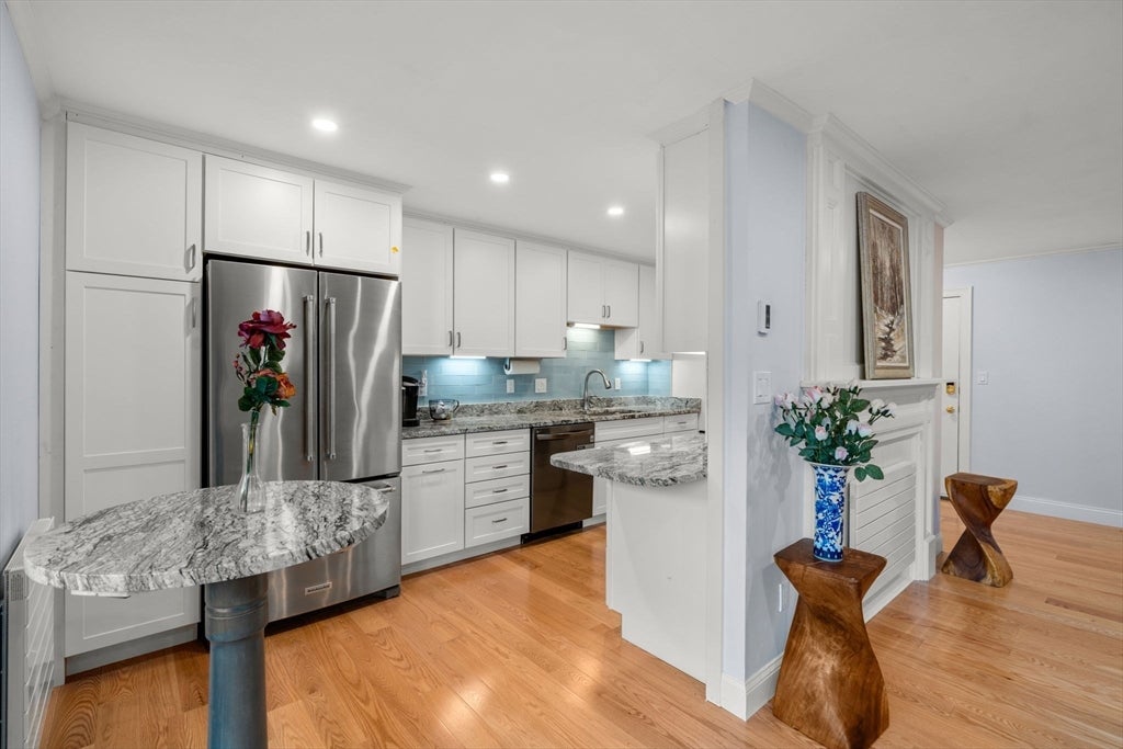 1210 Greendale Ave 311