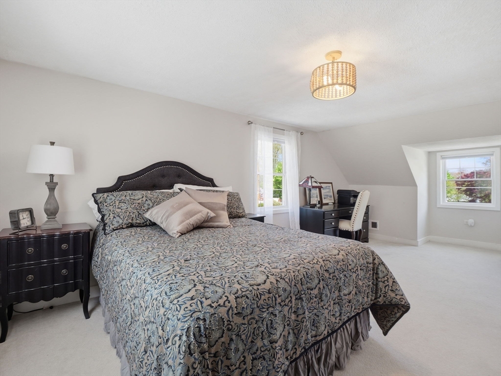 14 Walnut Rd, Chelmsford, MA Photo #26