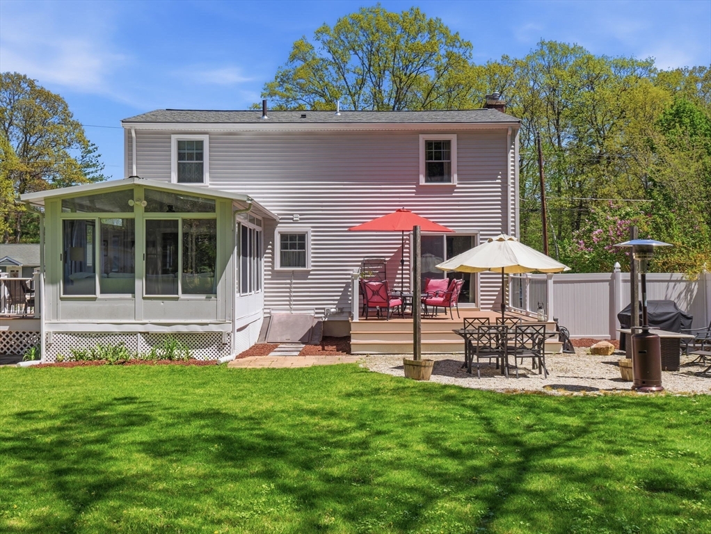 14 Walnut Rd, Chelmsford, MA Photo #32