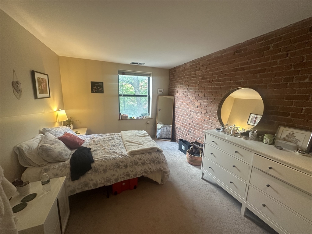 102 Gainsborough Street #302E, Boston, MA Photo #3
