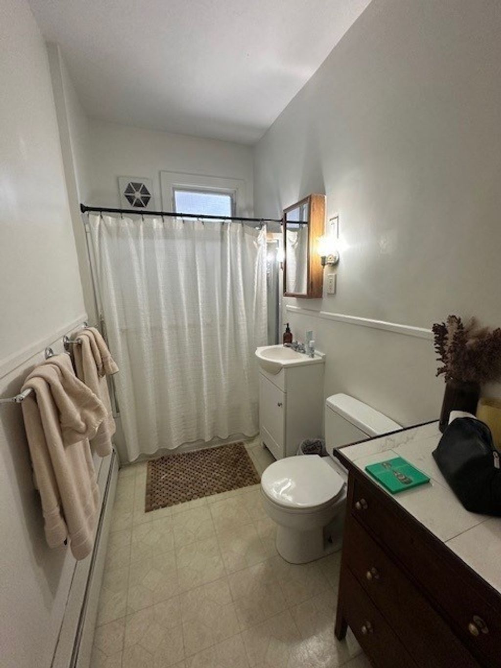 Photo of 305 Cabot St #4, Newton, MA 02460 (MLS # 73477923)