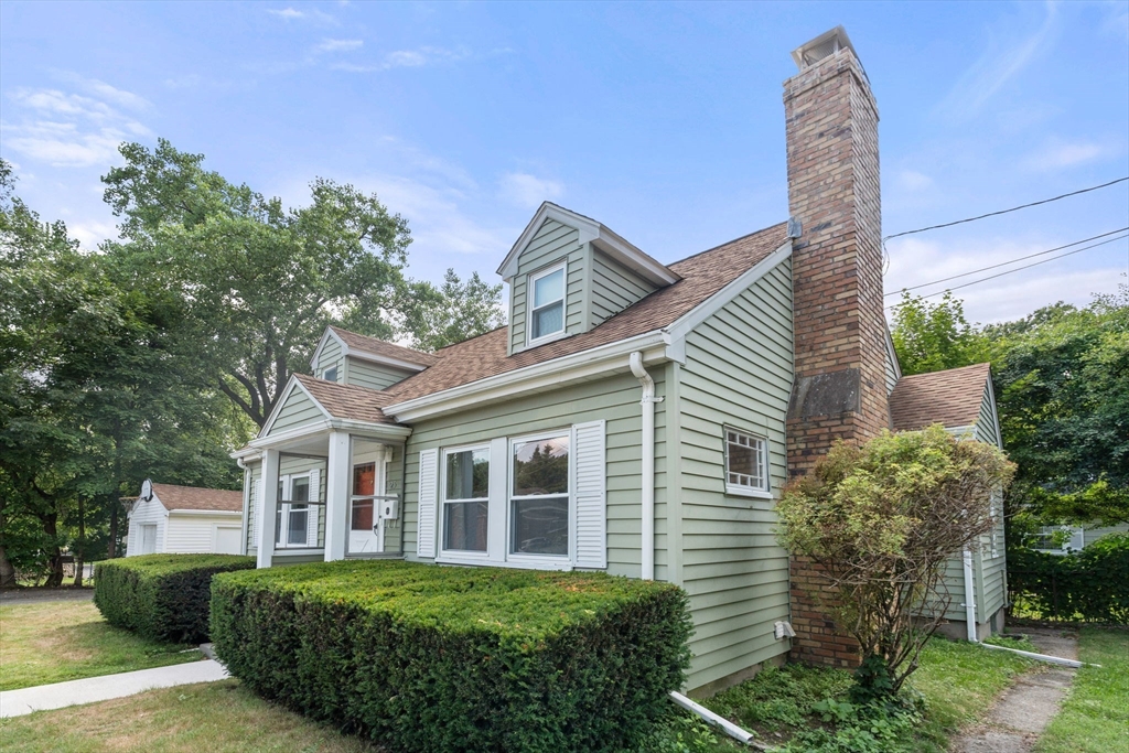 25 Saco Street