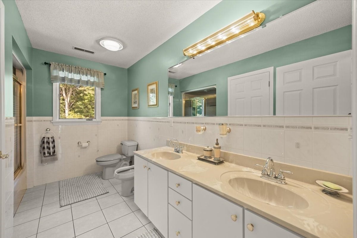 84 Jane Howland Dr, Seekonk, MA, 84 Jane Howland Dr, Seekonk, MA Photo #26