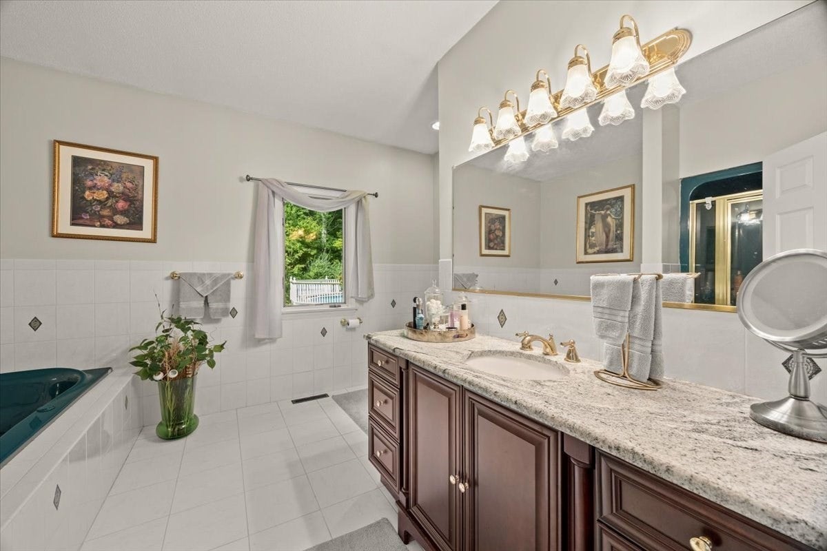 84 Jane Howland Dr, Seekonk, MA, 84 Jane Howland Dr, Seekonk, MA Photo #20