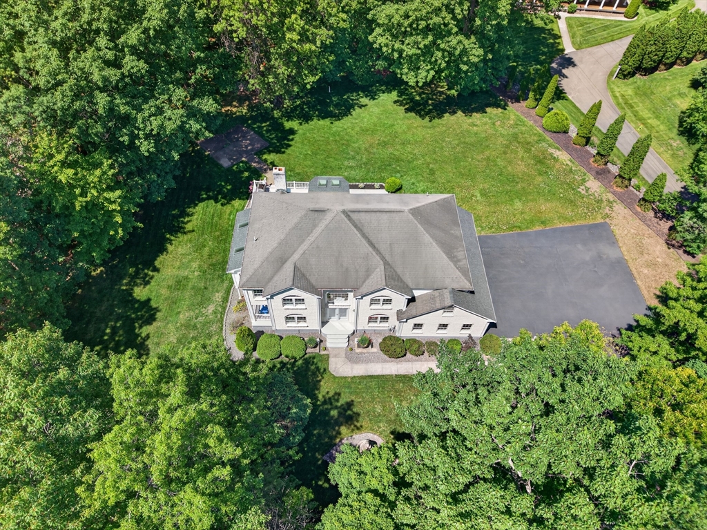 176 Robbs Hill Rd