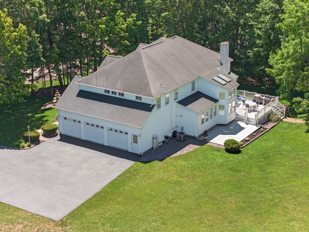 176 Robbs Hill Rd
