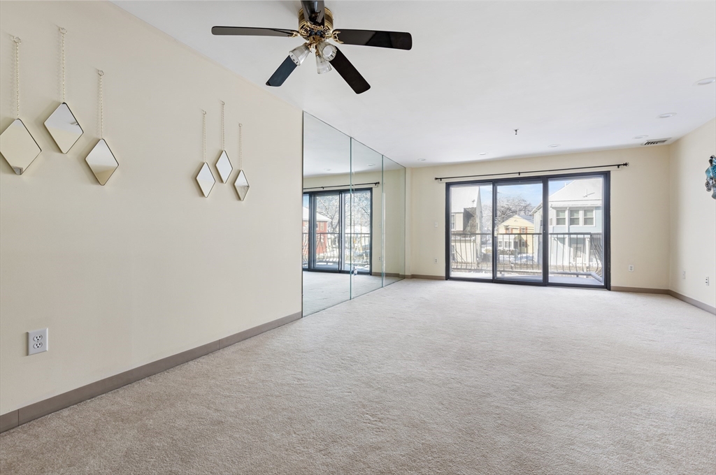 500 Washington St 201