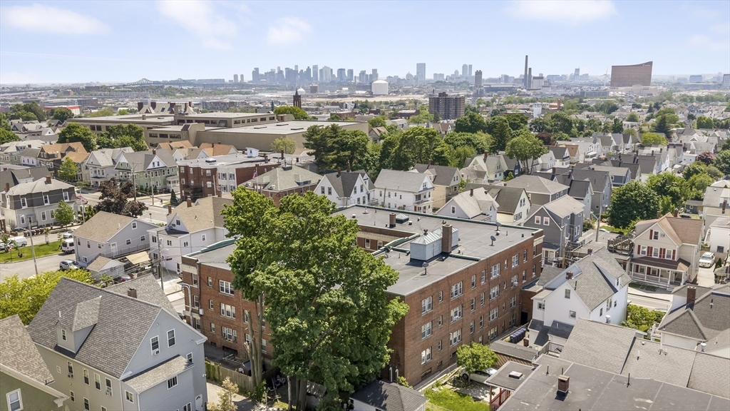 8 Walnut St 28