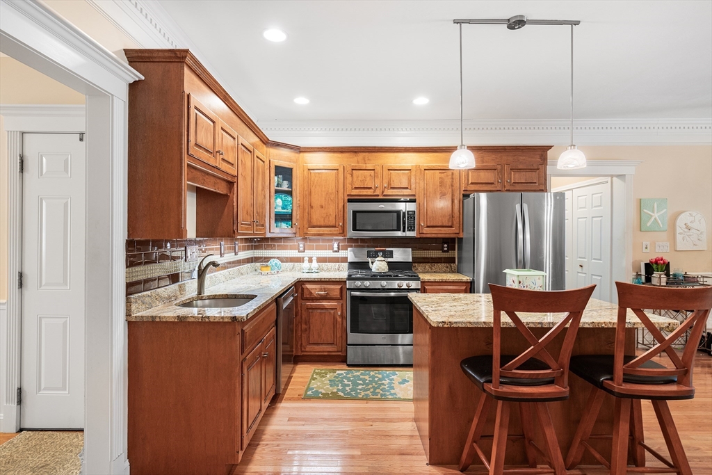 51 Spruce St 51