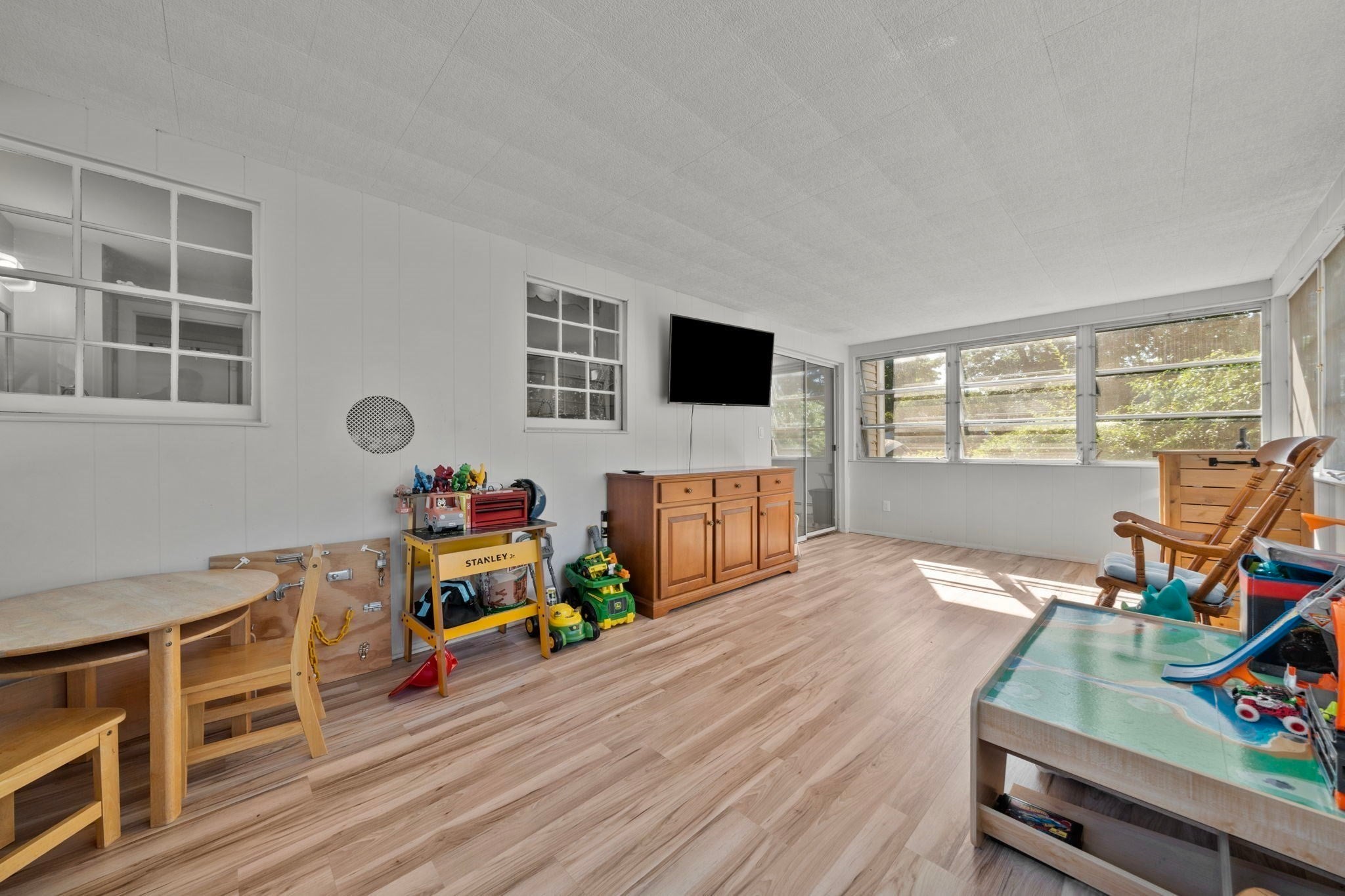 18 Thompson Ln, Lynn, MA Photo #18