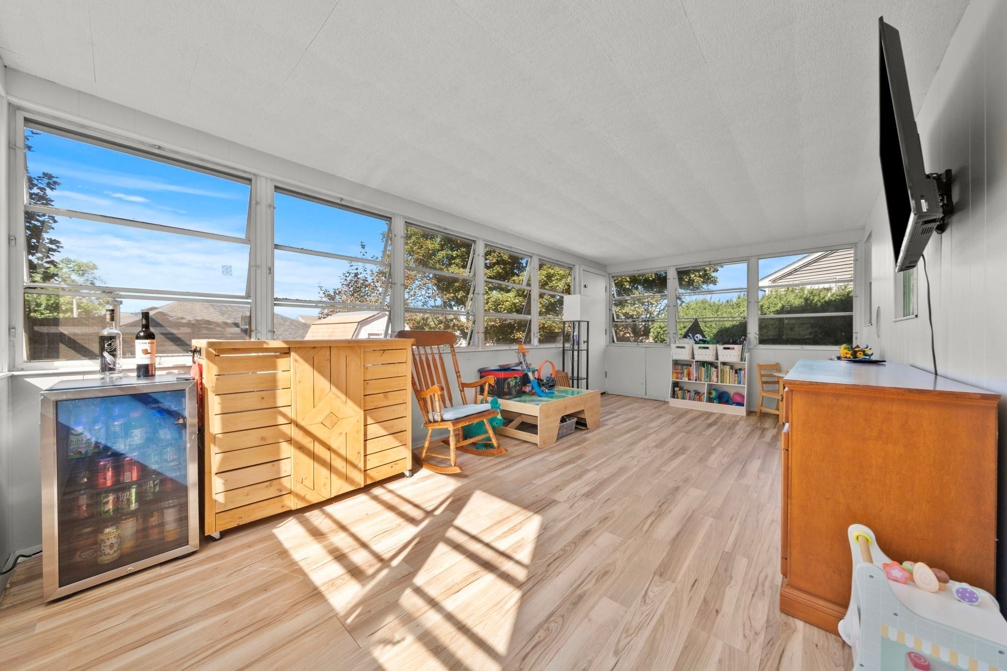 18 Thompson Ln, Lynn, MA Photo #16