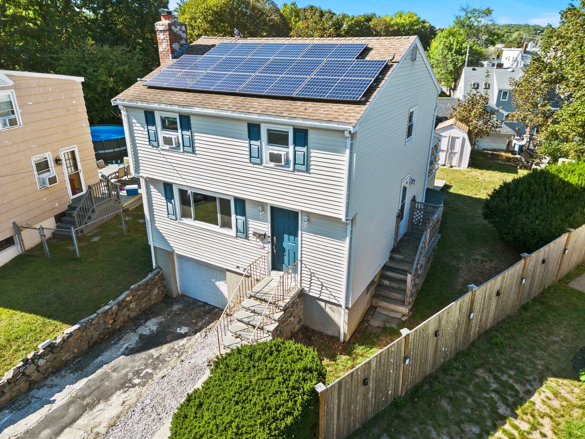18 Thompson Ln, Lynn, MA Photo #2