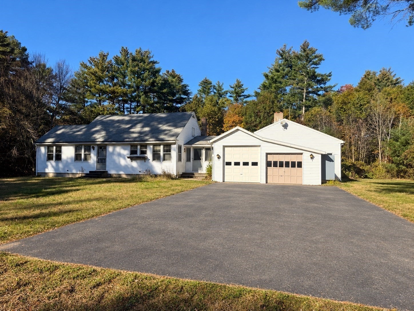 702 Belchertown Rd