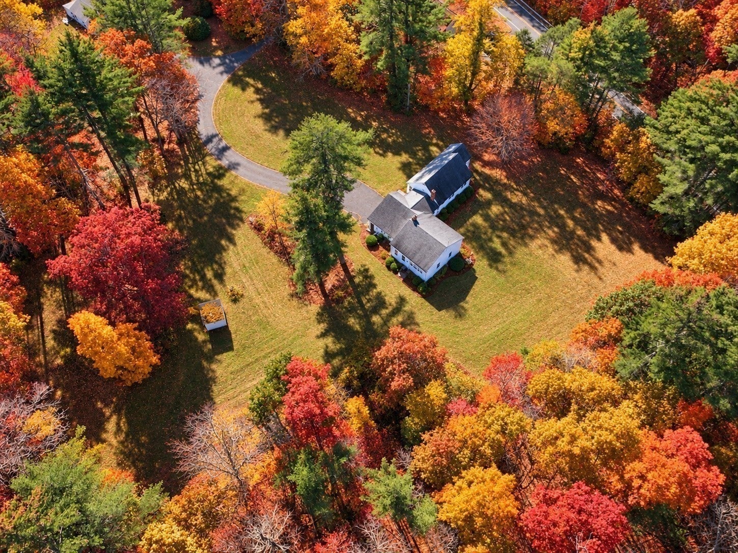 702 Belchertown Rd