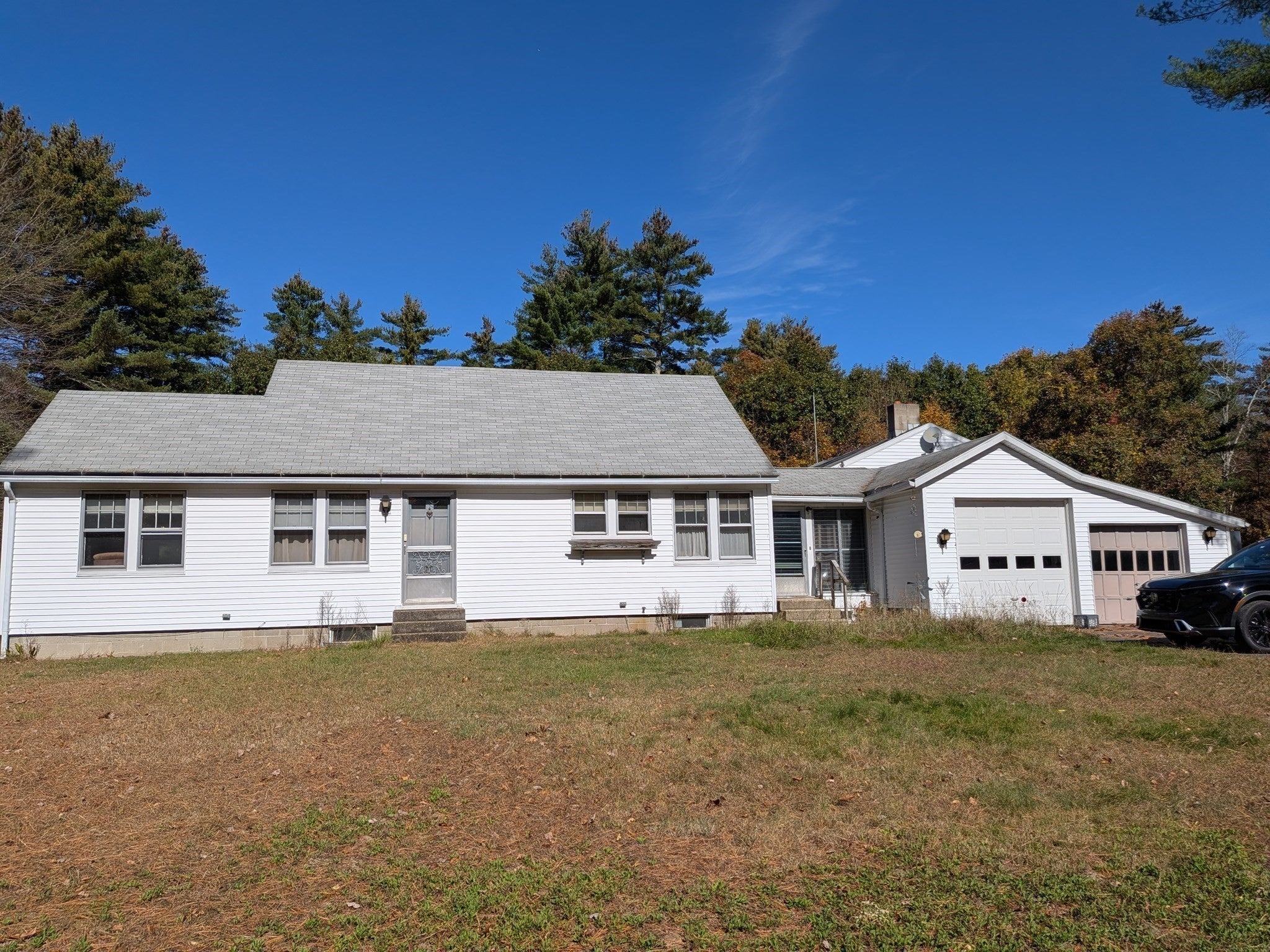 702 Belchertown Rd