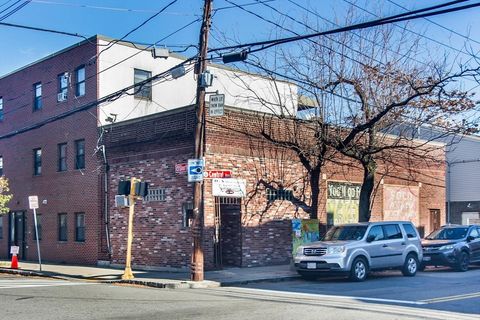 111 Shurtleff St Chelsea MA 02150