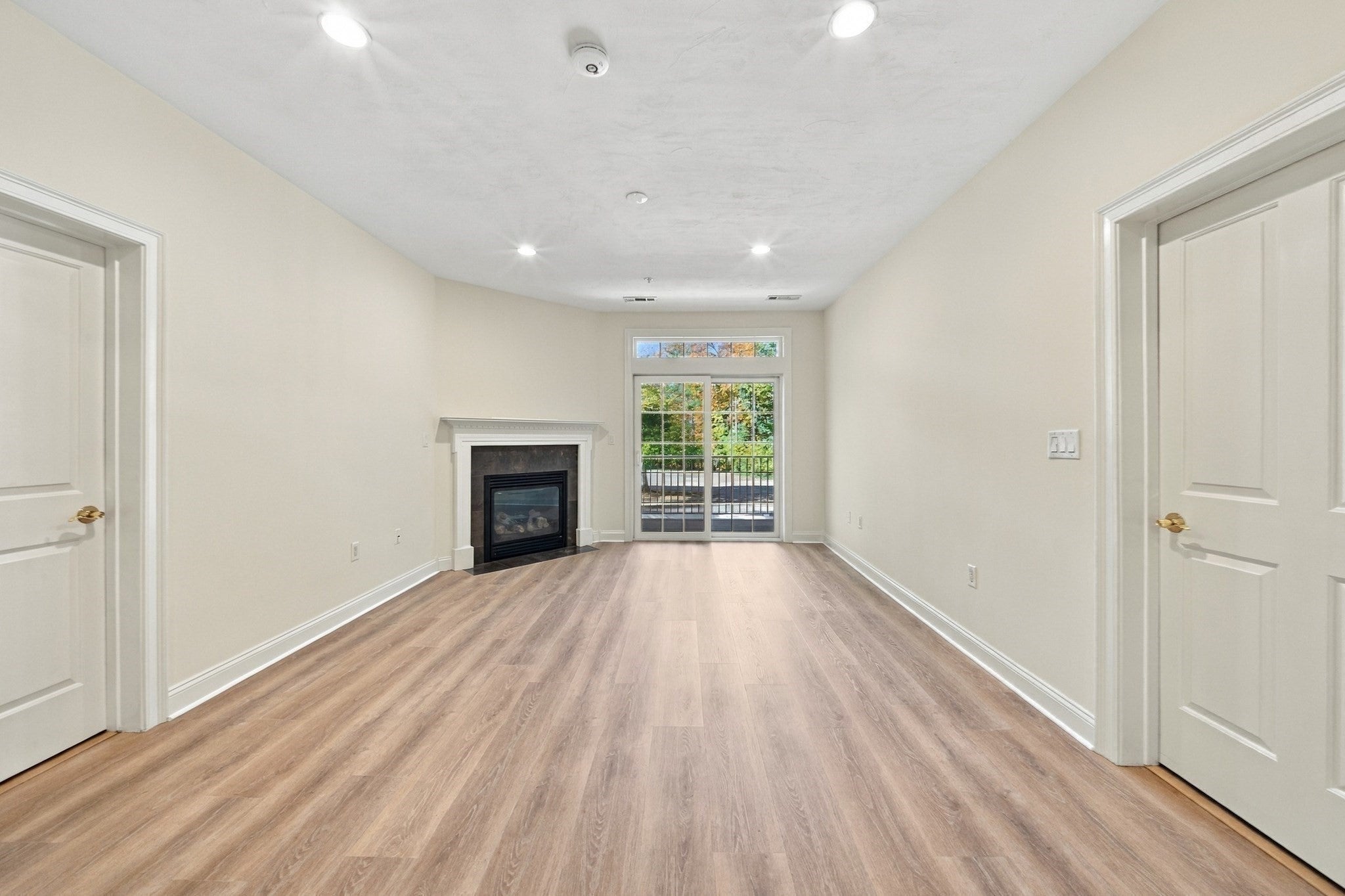 1206 Albion Rd #1206, Bedford, MA, 1206 Albion Rd #1206, Bedford, MA Photo #7