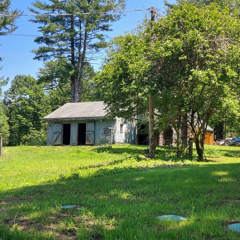 1075 West Brookfield Road