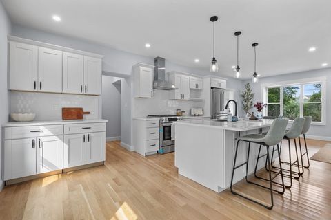 3 Marjorie Street Groveland MA 01834