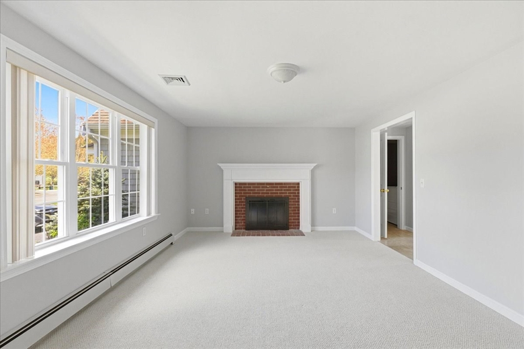 7 Nobadeer Circle