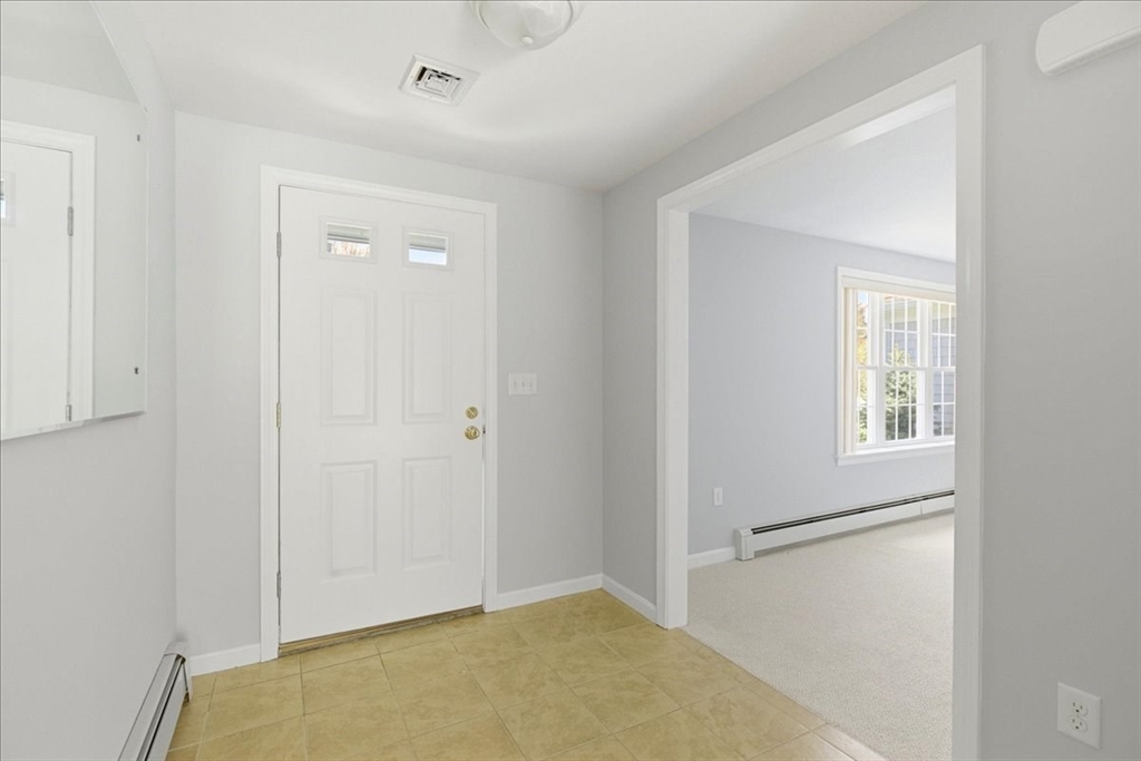 7 Nobadeer Circle