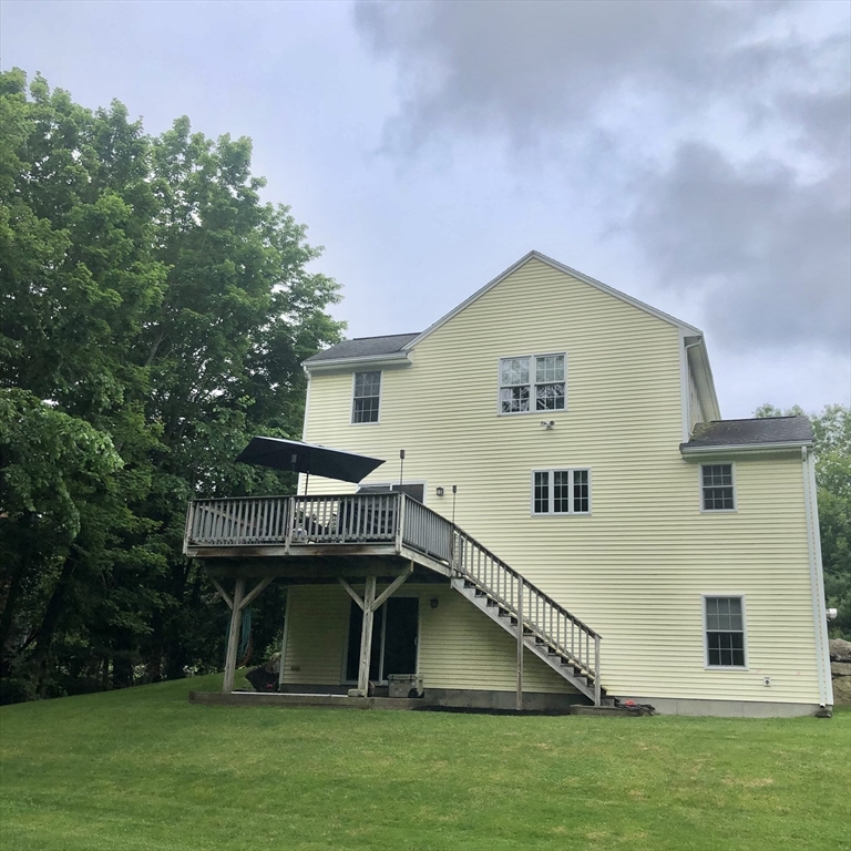 216 Fairbanks Street