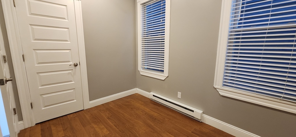 233 Chelsea St #2, Boston, MA, 233 Chelsea St #2, Boston, MA Photo #9