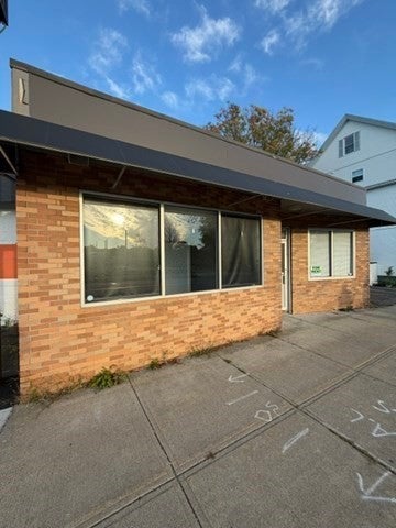 Photo of 1998 Acushnet Avenue #B, New Bedford, MA 02745 (MLS # 73589101)