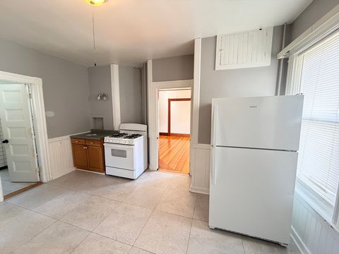 Photo of 150 Franklin Street #1, Framingham, MA 01702 (MLS # 73481640)