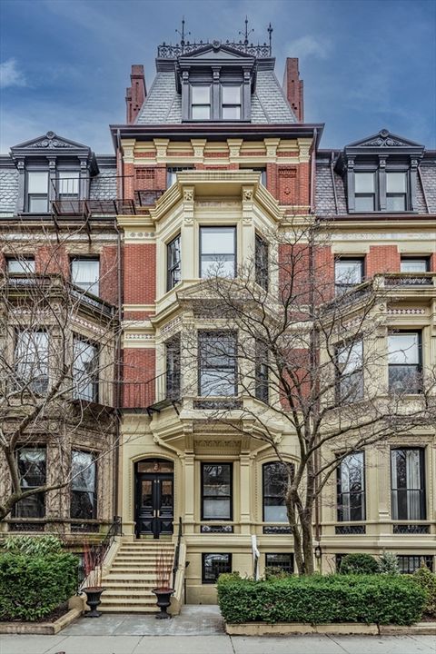 64 Commonwealth B1 Boston MA 02116