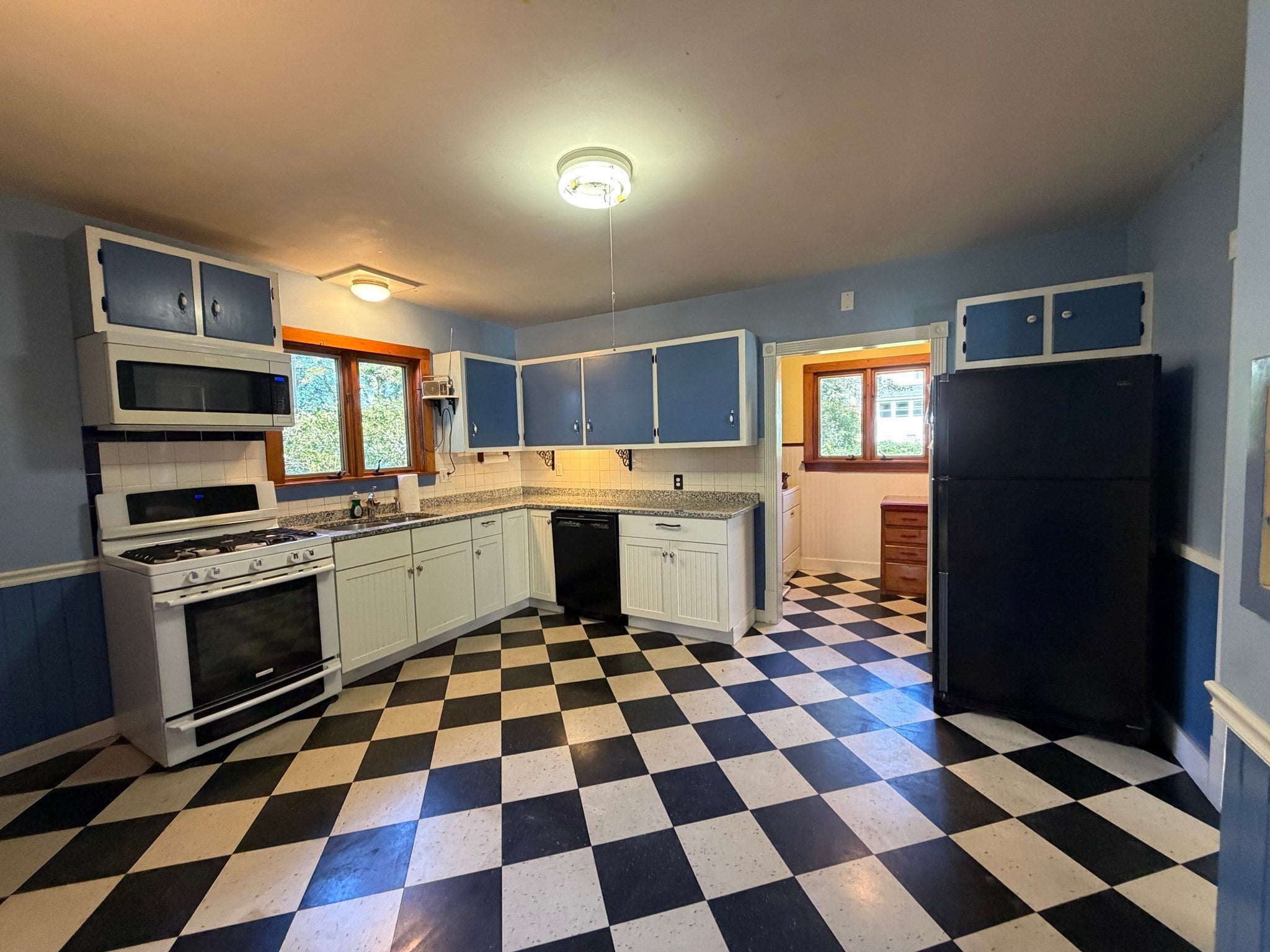 23 Phillips St, Greenfield, MA, 23 Phillips St, Greenfield, MA Photo #7