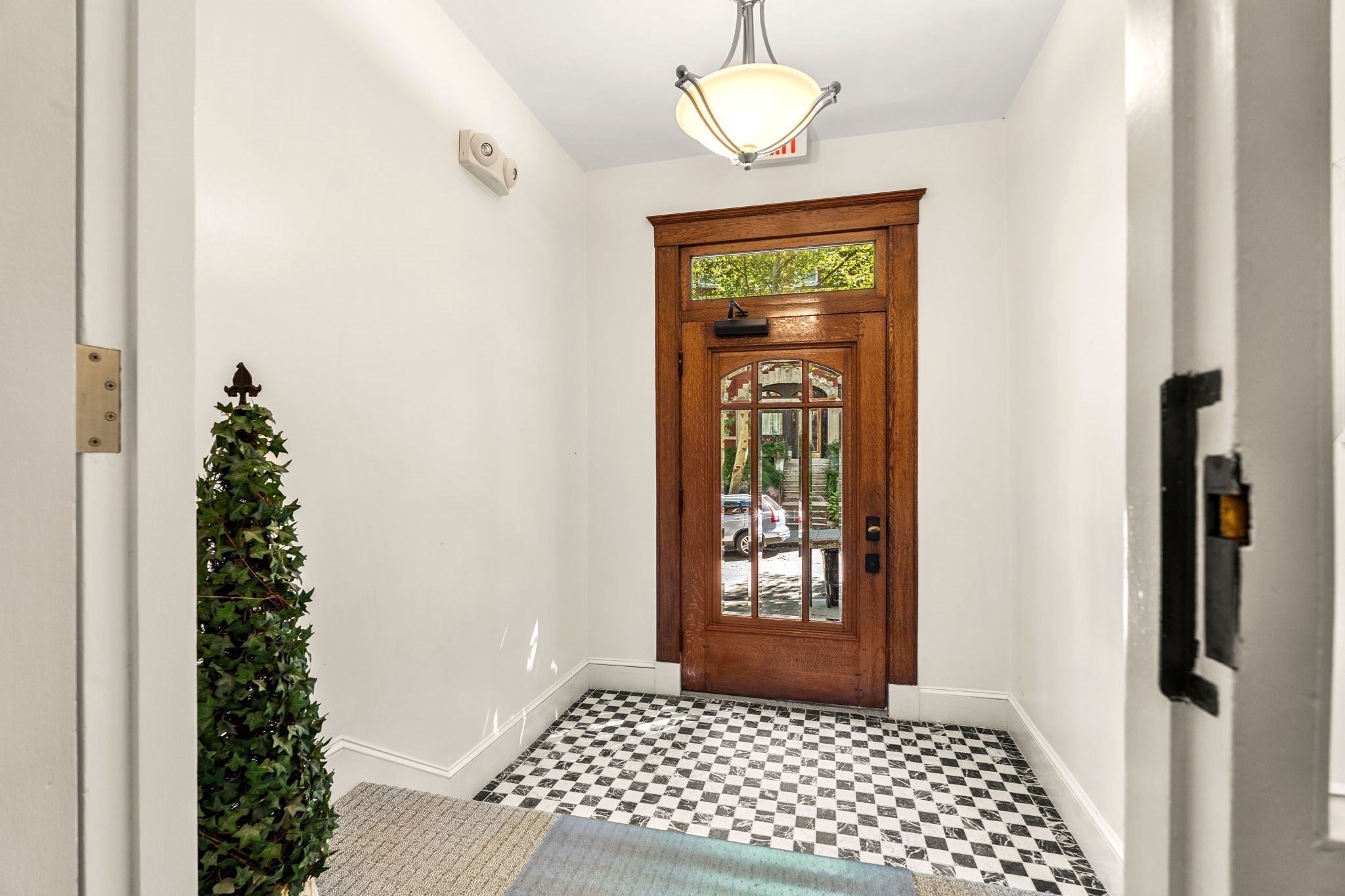 11 Claflin Rd #2, Brookline, MA Photo #30